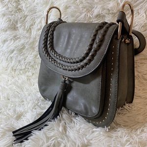 Grey crossbody with tether